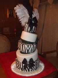 topsey turvey sweet sixteen cake